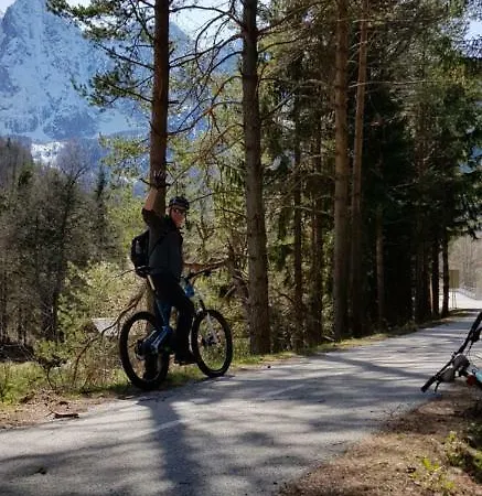 Yellow Apartma Apartment *