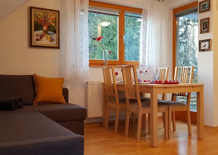 Yellow Apartma Apartment *