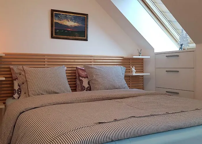 Yellow Apartma Apartment *